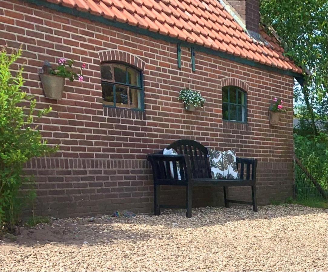 Puur Putten, Met Prive Sauna Couette-café *
