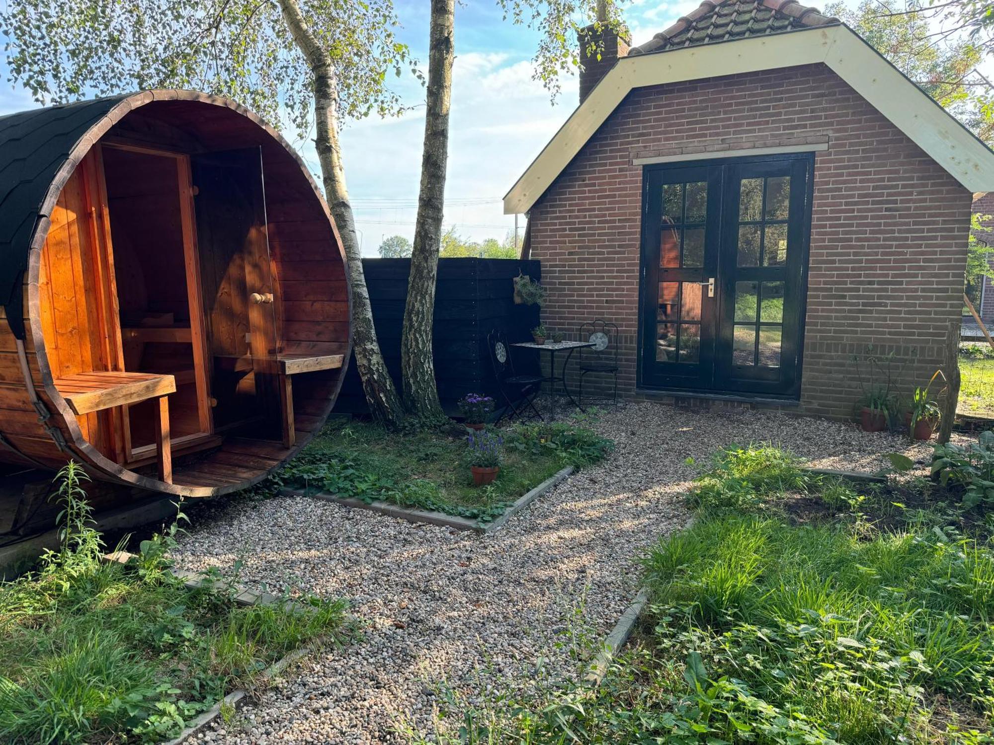 Couette-café Puur Putten, Met Prive Sauna Putten